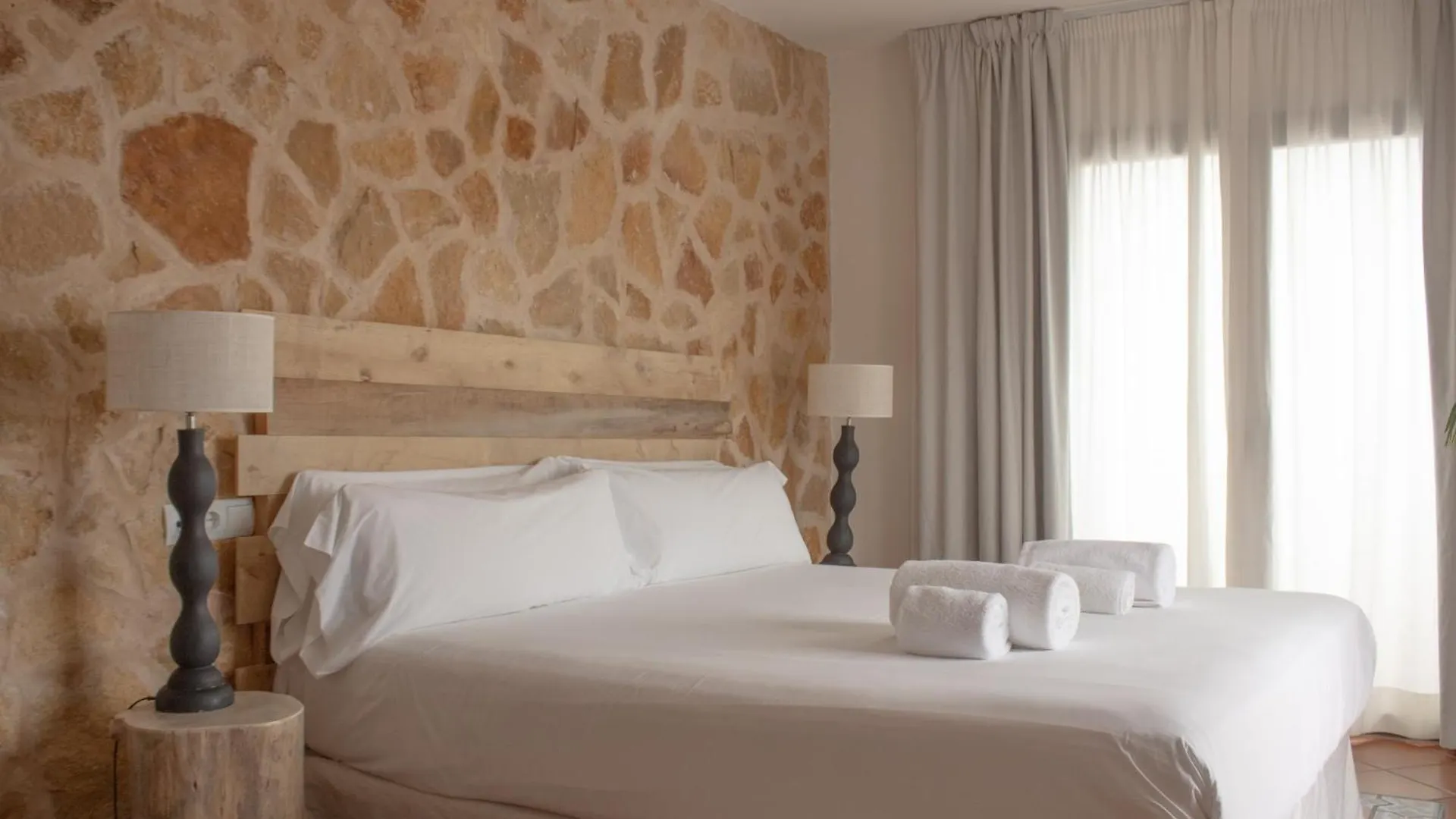 Hostal La Torre Ibiza Cap Negret (Adults Only) San Antonio  0*, San Antonio (Ibiza)